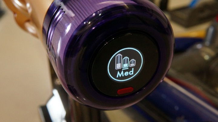 Dyson V12 Detect™ Absolute Extra 《髒污無所遁形有如光劍般犀利的吸塵器》
