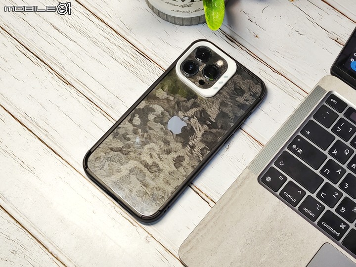 手機包膜不求人，GoatFilm 機膚 iPhone 13 Pro Max DIY 包膜教學
