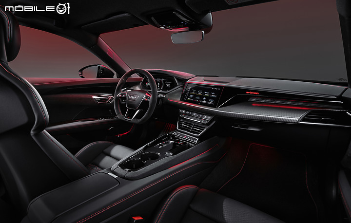 【國內新訊】Audi純電跑房e-tron GT發表上市,雙車型自445萬元起!