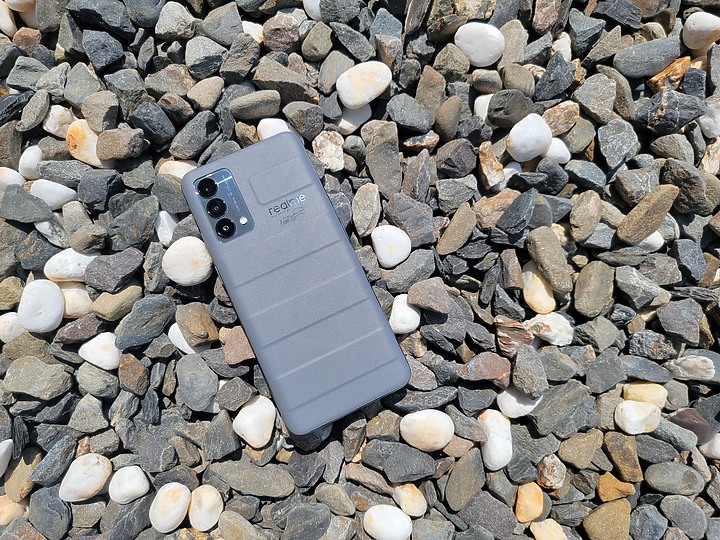 realme GT 大師版 不專業開箱 (拍照也會在這篇留言陸續更新)