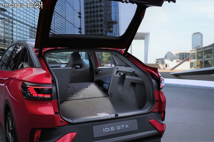 【海外新訊】Volkswagen ID.5/ID.5 GTX發表,造型帥氣的純電Coupe SUV!