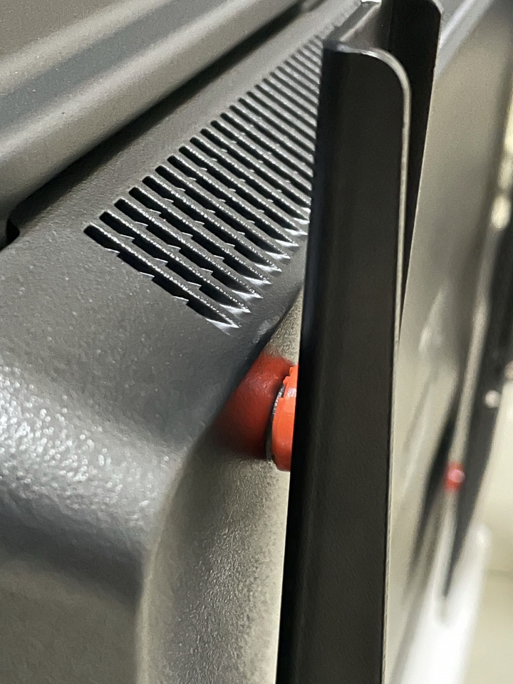 小米智慧型顯示器65吋電視壁掛