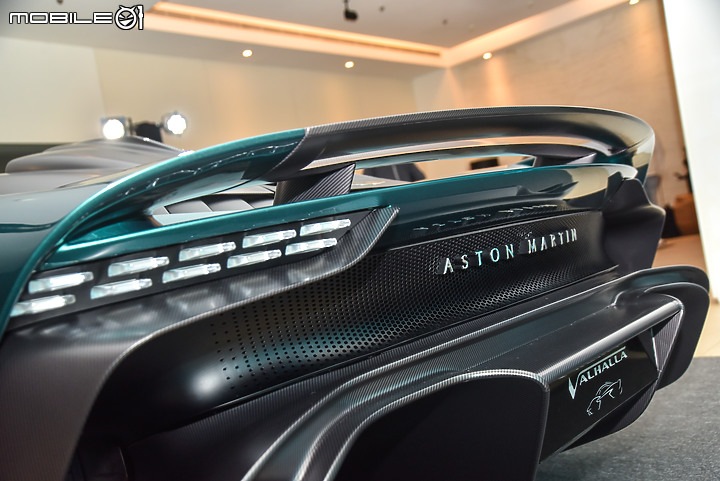 【採訪】Aston Martin新世代油電超跑Valhalla抵台亮相,限量身份自4200萬元起!