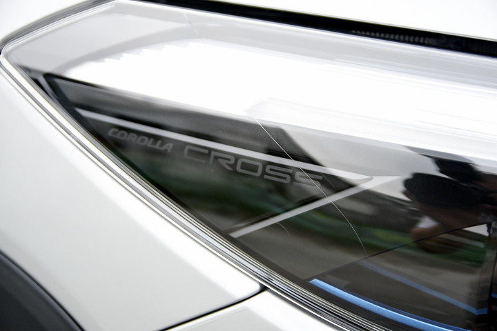 花東買TOYOTA CC Hybrid，為了車美仕一年多第五次進場處理囉~_~！