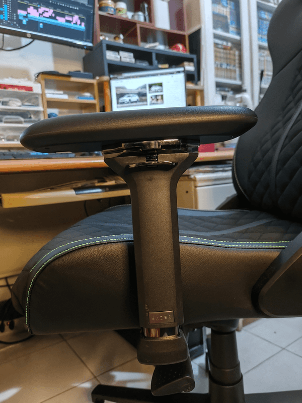 [ RΛZΞR ] 雷蛇 Razer Enki 電競椅，激戰一整天的最佳夥伴