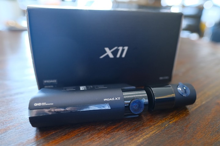 點我看大圖 IROAD X11 前後2K雙鏡頭Sony starvis 星光感光元件行車紀錄器開箱分享