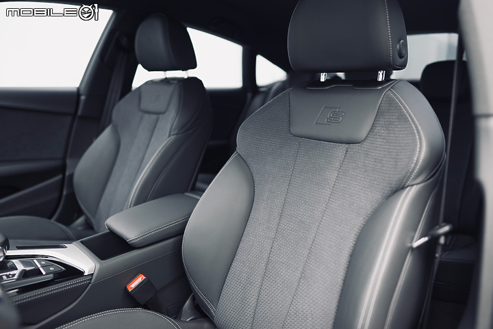 實車照片分享 2022年式 A5 Sportback 40 TFSI S line