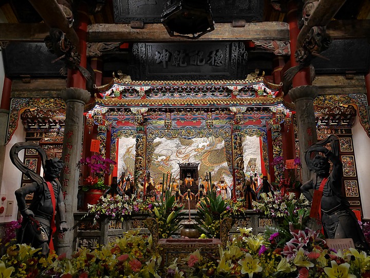 旗津天后宮｜高雄港旗鼓渡輪 — 打狗第一座媽祖廟，348歲重啟廟門，外掛旗鼓渡輪暮色