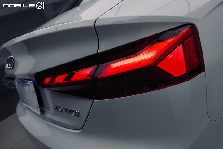 實車照片分享 2022年式 A5 Sportback 40 TFSI S line