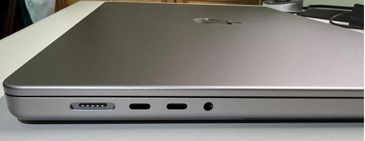 MacBook Pro 16吋到貨，今年不再關切Apple了