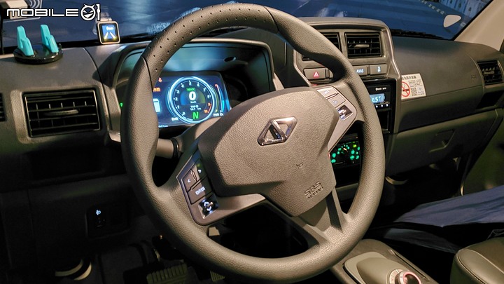 中華汽車 CMC e-Veryca 五座客貨車版 共享車試駕--續航力與售價是致命傷?