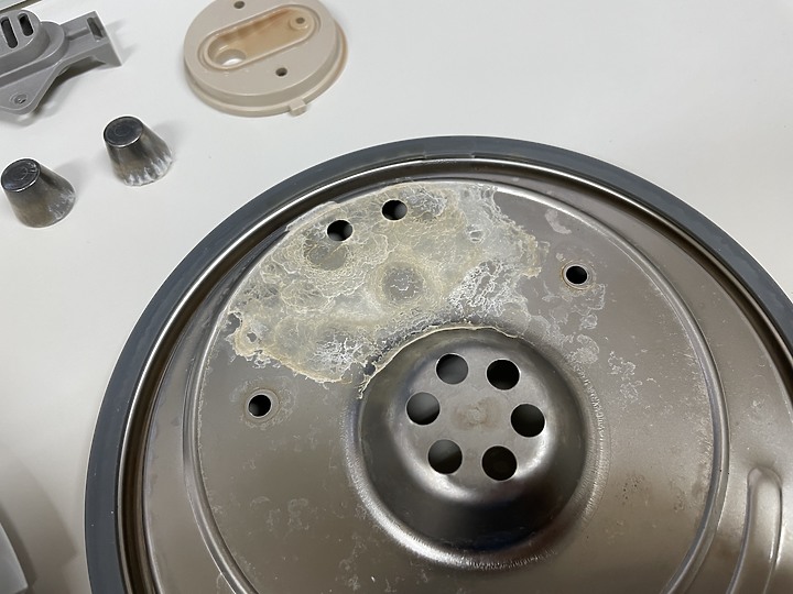 點我看大圖 你的熱水瓶上蓋換了嗎:拆解熱水瓶上蓋