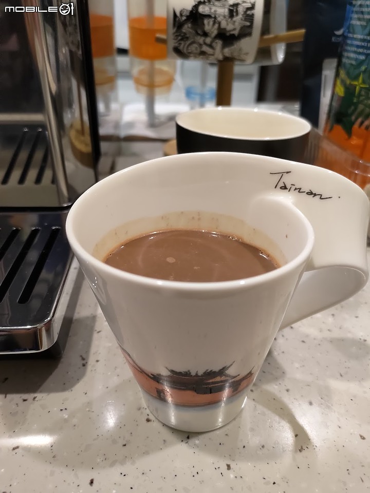 點我看大圖 Delonghi 656.75 德國CU購買心得+簡易開箱