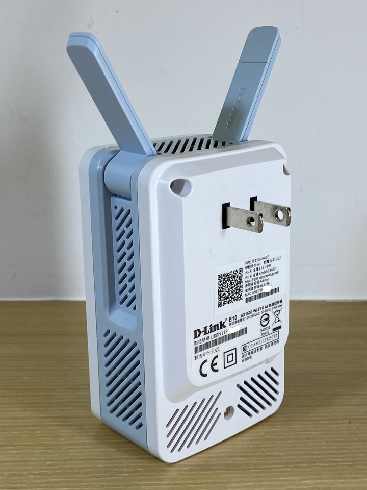 點我看大圖 更上一層樓 打破空間的障礙 D-Link E15 無線延伸器