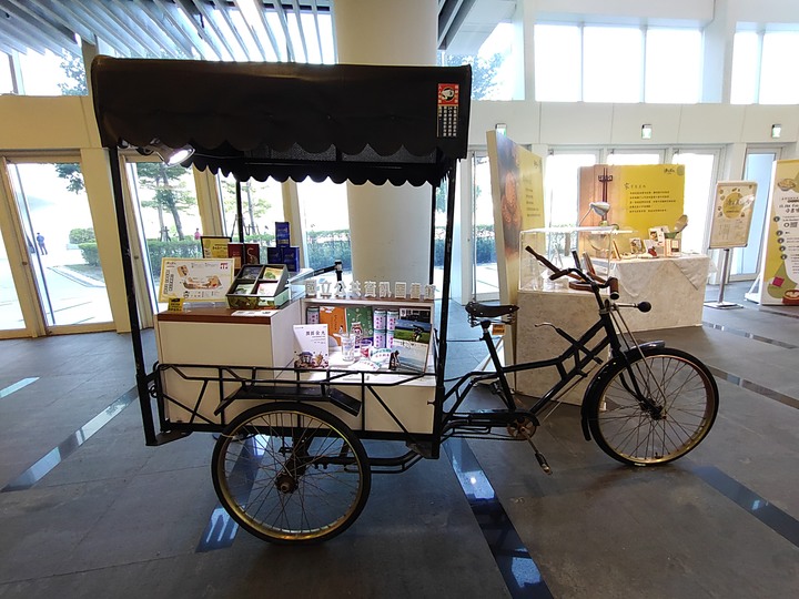 Sony Xperia 10 III 遲來的開箱文 與 海景|食物餐點|建築 實拍分享