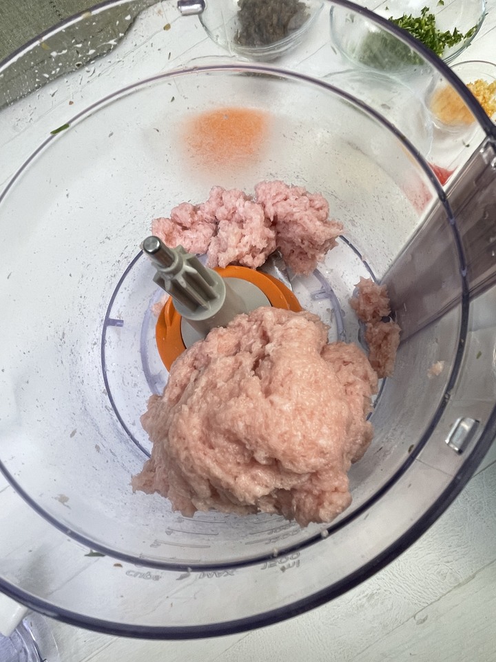 廚房新夥伴開箱~ 飛利浦廚神料理機HR7510