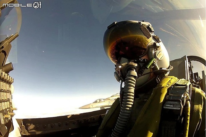 點我看大圖 我國F16V聯隊成軍,,, 解放軍氣炸痛批:給我10年總有一天追上你!!!