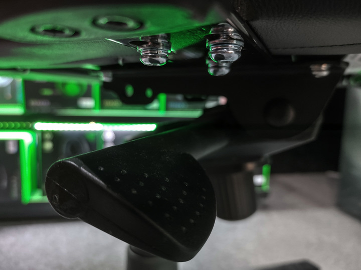 [ RΛZΞR ] 雷蛇 Razer Enki 電競椅，激戰一整天的最佳夥伴