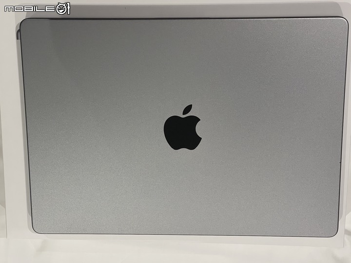 14吋 MacBook Pro 太空灰 美國代購到貨與分享