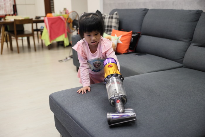 【誠實試用】 傳承精神 Dyson V12 Detect™ Slim Total Clean 旗艦吸塵器
