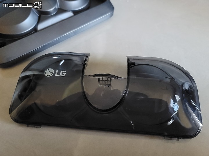 【史艷文】 蛻變為居家美學的收納大師 - LG A9T系列旗艦吸塵器