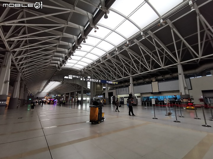 20211112 / 台中高鐵站+台中捷運高鐵臺中站