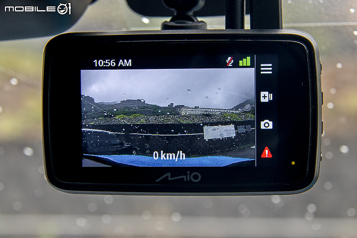 Mio MiVue 890D 行車紀錄器試用｜前後2K畫質 + 最新安全預警六合一，讓你跟罰單說 bye bye！
