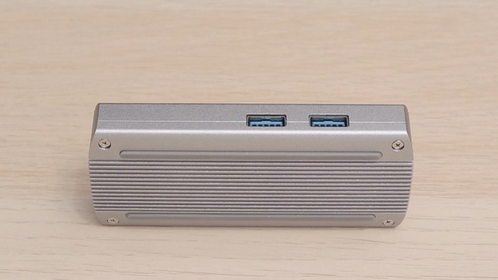 你覺得他是 SSD 還是 Hub？或是兩個都是？TEKQ 583 URUS 開箱你覺得他是 SSD 還是 Hub？或是兩個都是？TEKQ 583 URUS 開箱