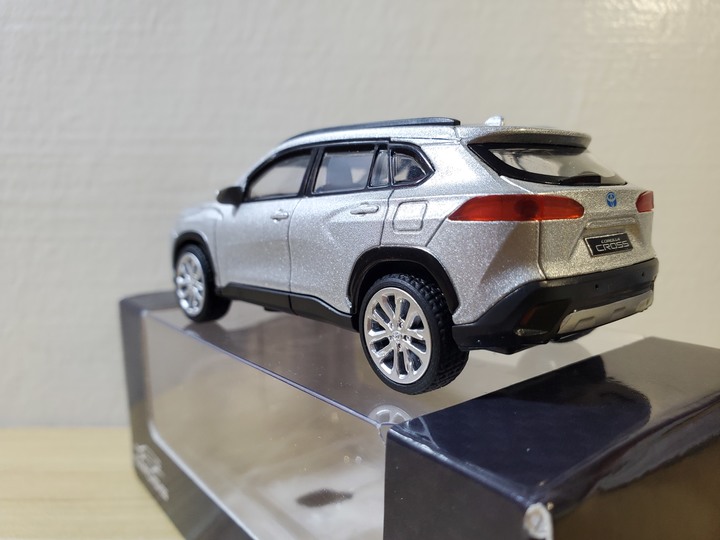 花東買TOYOTA CC Hybrid，為了車美仕一年多第五次進場處理囉~_~！