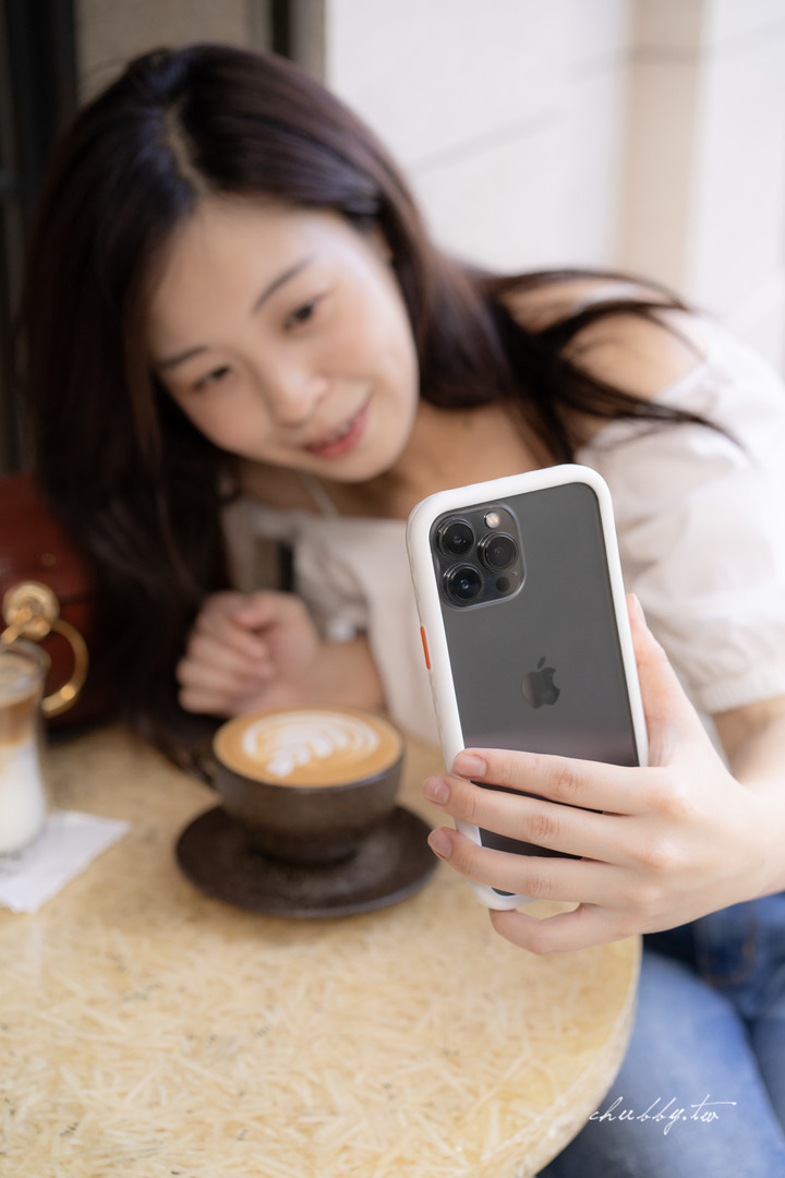比犀牛盾還強大的防摔手機殼推薦│OVERDIGI鑽石框iphone13 Pro max手機殼開箱