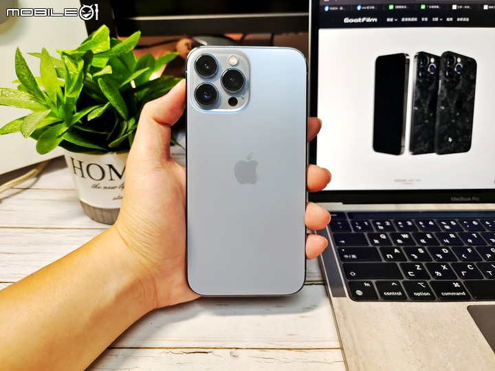 手機包膜不求人，GoatFilm 機膚 iPhone 13 Pro Max DIY 包膜教學