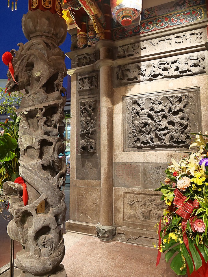 旗津天后宮｜高雄港旗鼓渡輪 — 打狗第一座媽祖廟，348歲重啟廟門，外掛旗鼓渡輪暮色