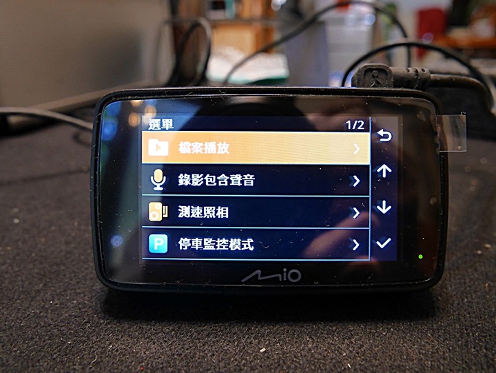 Mio MiVue™ 887 — 4K高畫質與安全六合一之實戰體驗分享，外掛基隆太平青鳥與誠品快閃店輕旅行！