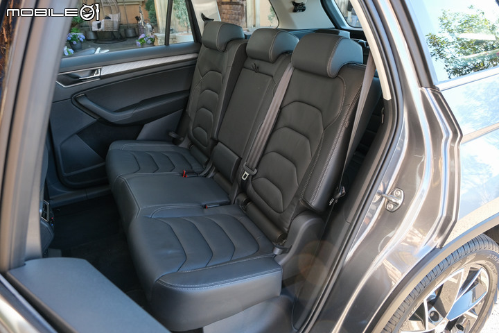 Škoda 小改款 Kodiaq 2.0TSI 4x4試駕|質感與科技再進化,熱賣實力不容小覷!