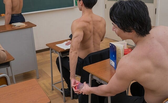 廢文復興~~一早就要肌情四射