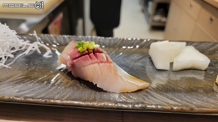 [食記] 巷弄靜謐無菜單料理 - 覓壽司 ，淡水值得推薦的在地好店