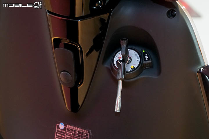 【採訪】KYMCO iONEX S6 交車開始!尊榮換電延續至明年三月,更多購車優惠同步展開!