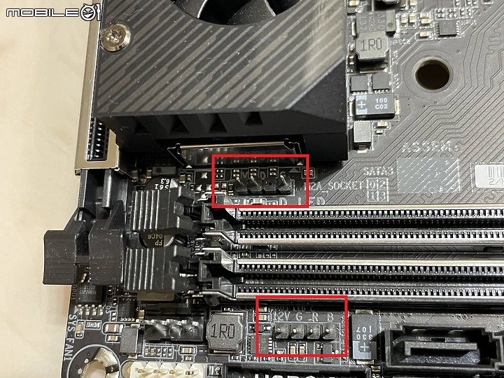 點我看大圖 礦潮下的多顯示輸出方案 AMD 5700G & X570I AORUS PRO WIFI