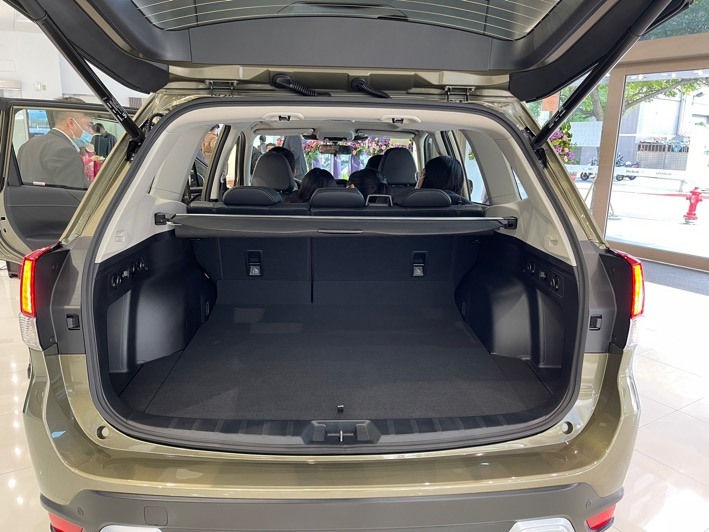 2022 Forester週末展間發表賞車試乘