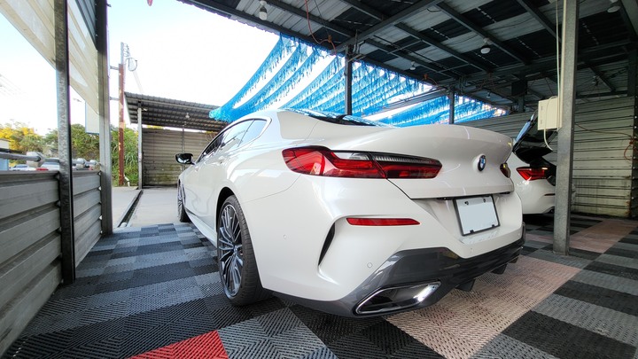 晚關箱BMW G20 330I M-SPORT 與 晚開箱 BMW 840I M-SPORT GC