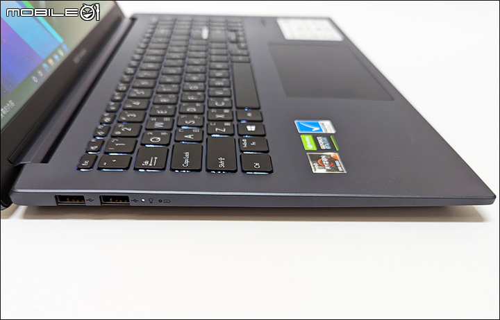 點我看大圖 快速開箱:ASUS Vivobook Pro OLED 15 M3500QC