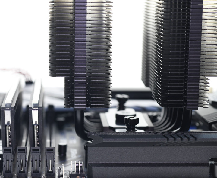 THERMALRIGHT PEERLESS ASSASSIN 120 BLACK散熱器簡介及測試