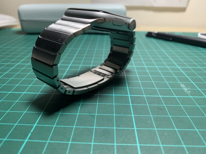 apple watch 副廠不鏽鋼錶帶開箱