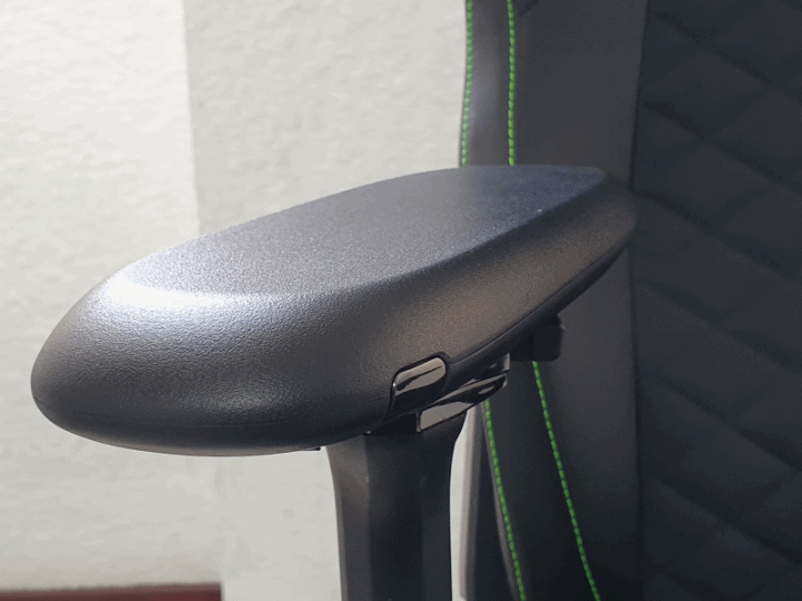 真實信仰，舒適至上，Razer Enki 電競椅開箱試用