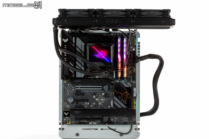 ASUS TUF GAMING Z690 PLUS WIFI D4 主機板開箱 隱藏在中階定位的實力派選擇