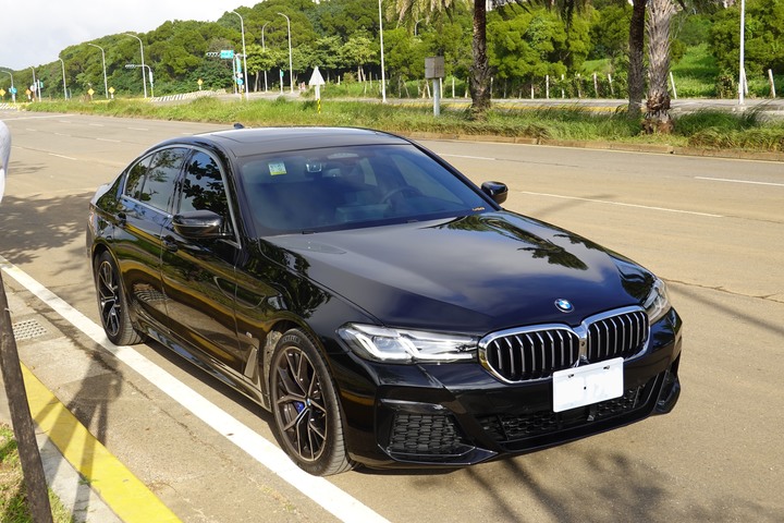 想看BMW 帥車 接龍