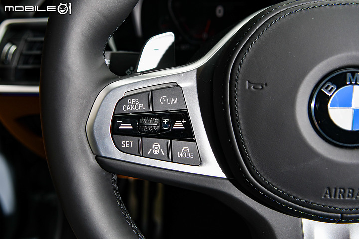 BMW大改款430i Gran Coupe M Sport試駕 │ 身著勁裝的文人，拿捏平衡的學問！