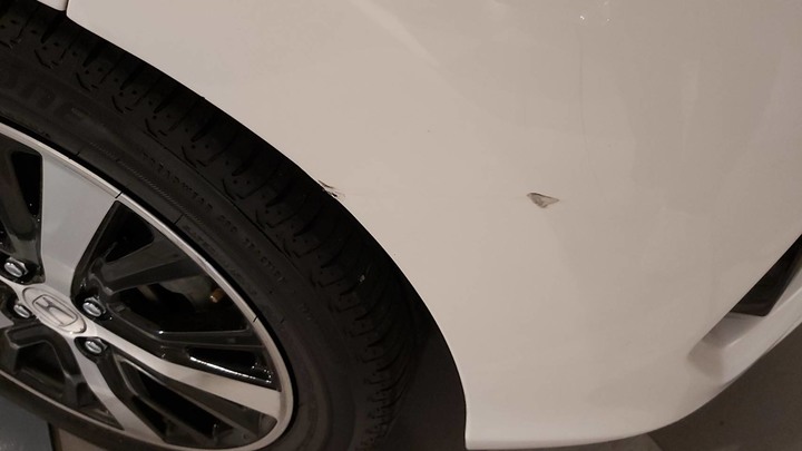 聯邦租車小刮傷賠7千請大家多注意