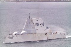 美國超級匿戰艦朱瓦特號驅逐艦四處鏽痕