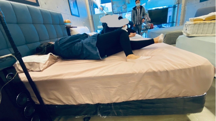 [心得] 樂眠與生活搖籃 床墊試躺分享